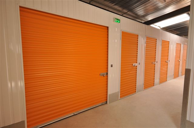 Box de stockage sécurisé - couloir large